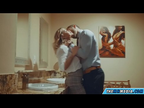 ❤️ Ke hoʻowalewale ʻia ʻoe e kahi blonde busty i kahi lumi hoʻomaha ākea ❤❌ Porno fb ma haw.rionews.top ﹏